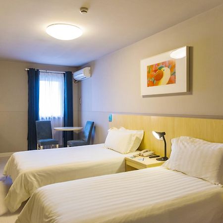 Jinjiang Inn Cangzhou West High Speed Railway Station Rongsheng Square Bagian luar foto